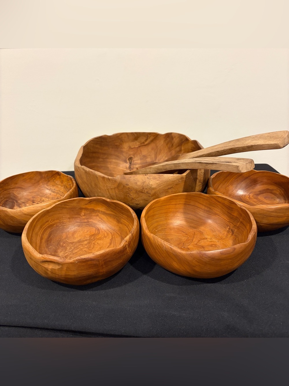 Vintage Mid-century 60’s Monkey Pod Salad Set. 4 Sm Bowls, Fork/spoon, lg. bowl